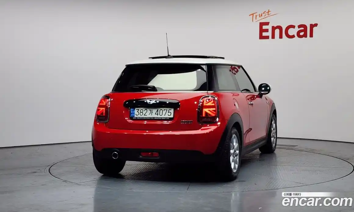Mini Cooper 2021 1.5 гидро в Москве № 167139, фото 4