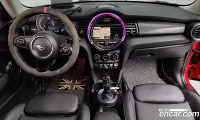 Mini Cooper 2021 1.5 гидро в Москве № 167139, миниатюра 7