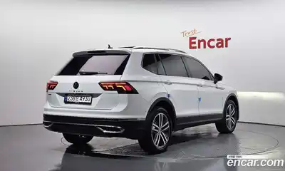 Volkswagen Tiguan 2022 2.0 гидро в Москве № 168644, миниатюра 2