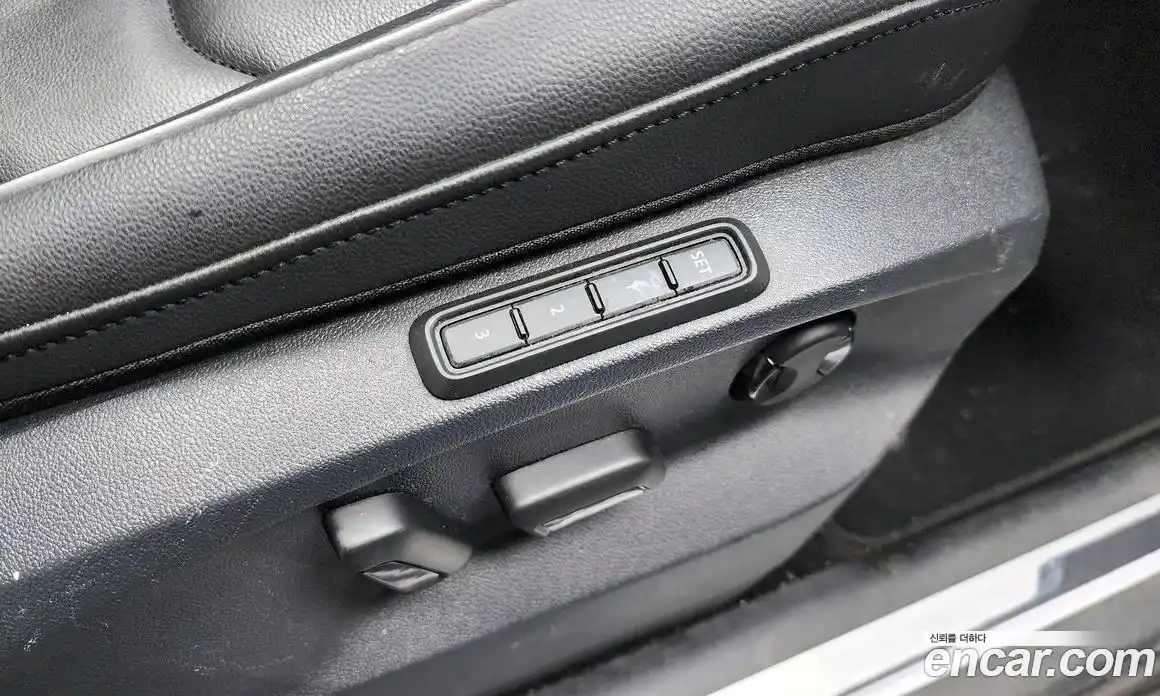 Volkswagen Tiguan 2023 2.0 гидро в Москве № 168680, фото 19