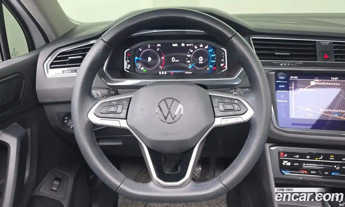 Volkswagen Tiguan 2022 2.0 гидро в Москве № 168741, фото 14