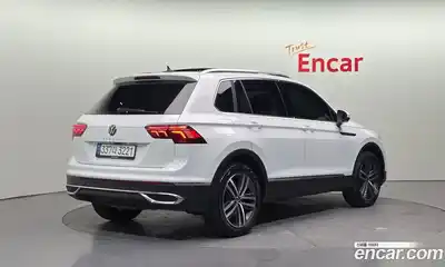 Volkswagen Tiguan 2022 2.0 гидро в Москве № 168741, миниатюра 2