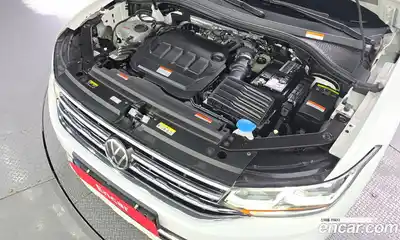 Volkswagen Tiguan 2022 2.0 гидро в Москве № 168741, миниатюра 6