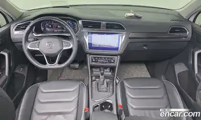 Volkswagen Tiguan 2022 2.0 гидро в Москве № 168741, миниатюра 7