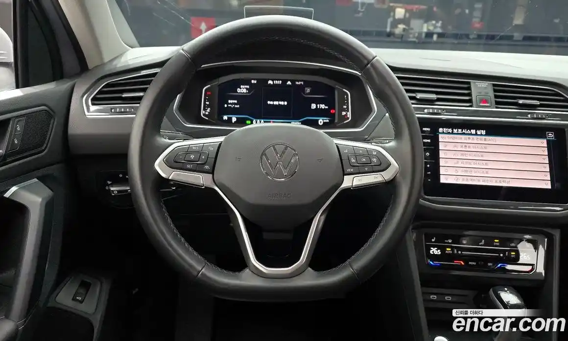 Volkswagen Tiguan 2022 2.0 гидро в Москве № 168782, фото 13