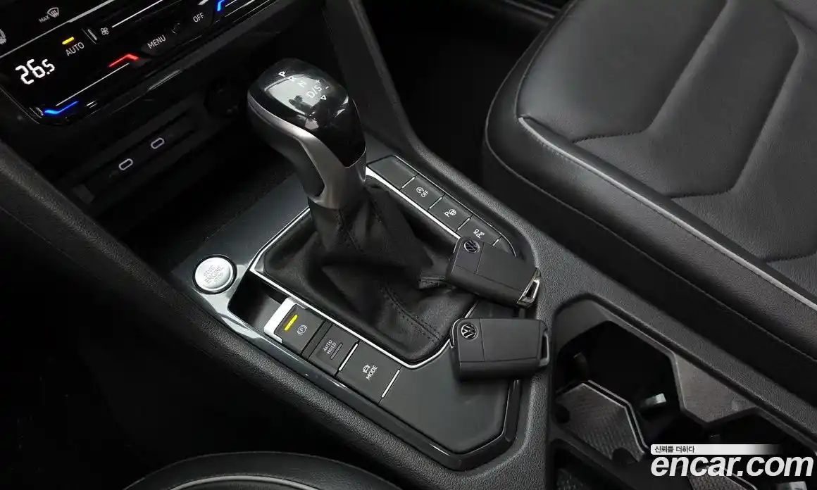 Volkswagen Tiguan 2022 2.0 гидро в Москве № 168782, фото 9