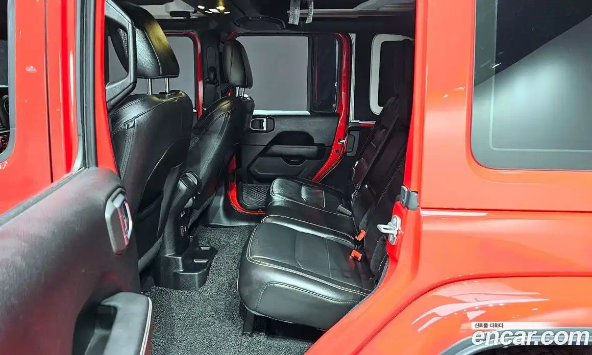 Jeep Wrangler 2019 2.0 гидро в Москве № 169697, фото 12
