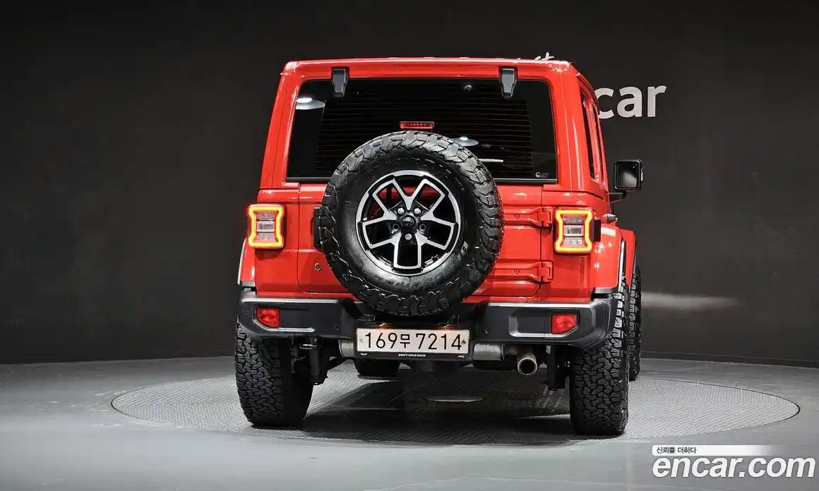 Jeep Wrangler 2019 2.0 гидро в Москве № 169697, фото 4