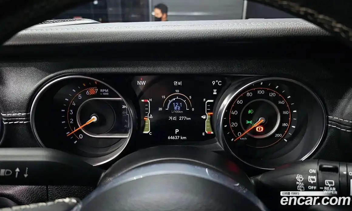 Jeep Wrangler 2019 2.0 гидро в Москве № 169697, фото 8