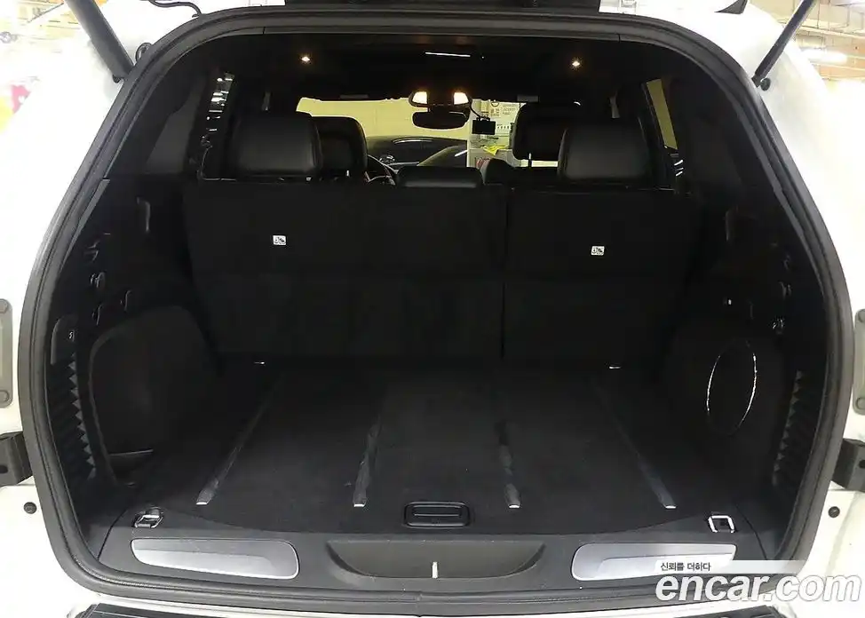 Jeep Cherokee 2017 3.0 гидро в Москве № 169739, фото 10