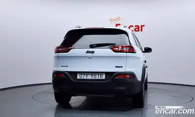 Jeep Cherokee 2017 2.4 гидро в Москве № 169757, миниатюра 4