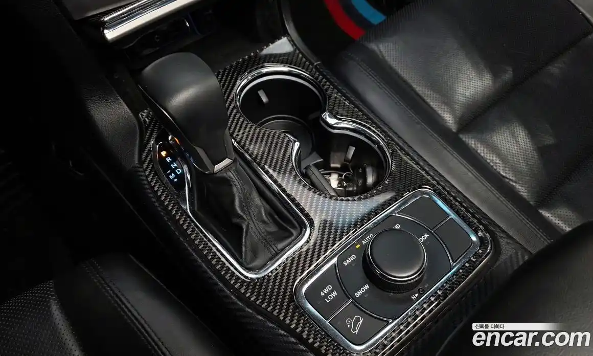 Jeep Cherokee 2018 3.6 гидро в Москве № 169785, фото 9