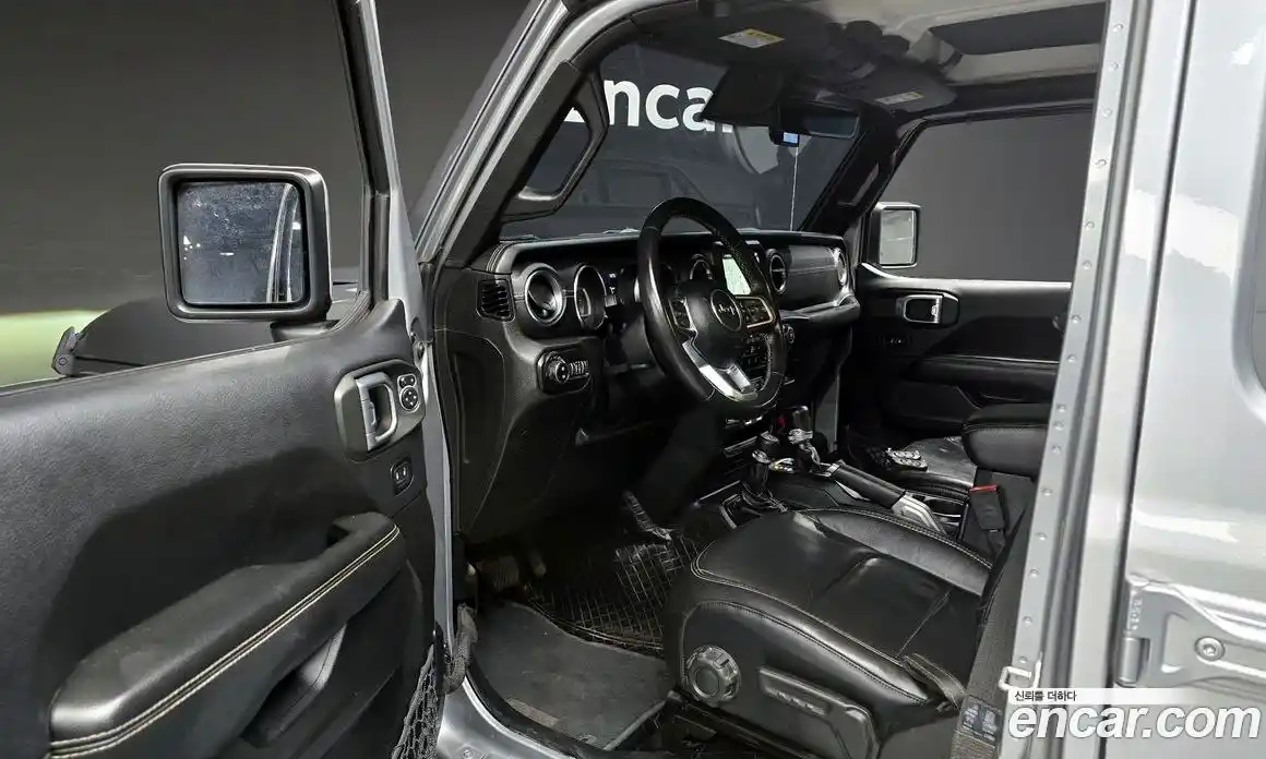 Jeep Wrangler 2019 2.0 гидро в Москве № 169859, фото 11