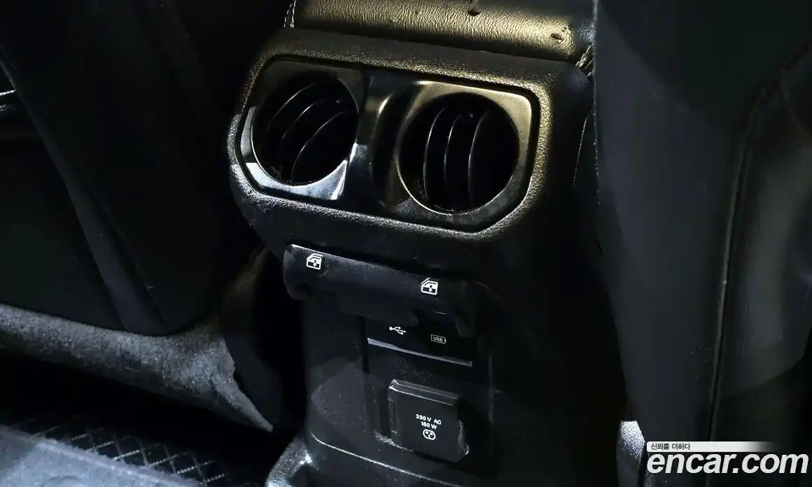 Jeep Wrangler 2019 2.0 гидро в Москве № 169859, фото 18