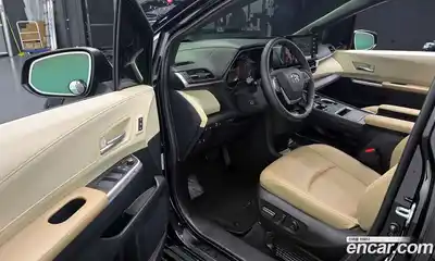 Toyota Sienna 2021 2.5 гидро в Москве № 170229, миниатюра 11
