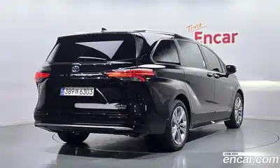 Toyota Sienna 2021 2.5 гидро в Москве № 170229, миниатюра 2