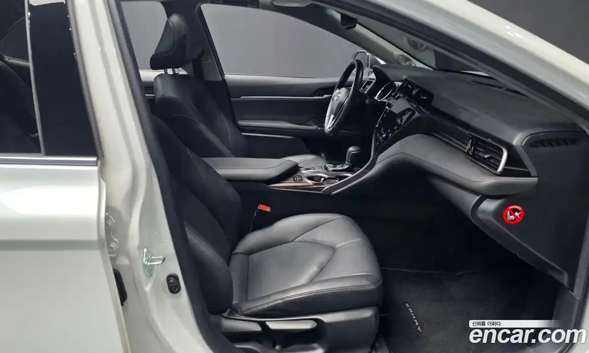 Toyota Camry 2019 2.5 гидро в Москве № 170244, фото 11