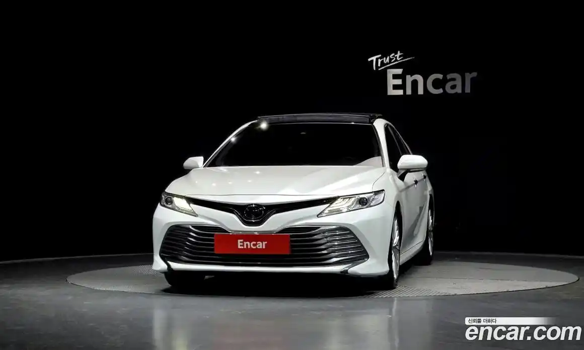 Toyota Camry 2019 2.5 гидро в Москве № 170244, фото 3