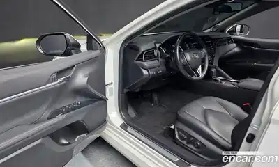 Toyota Camry 2019 2.5 гидро в Москве № 170244, миниатюра 10