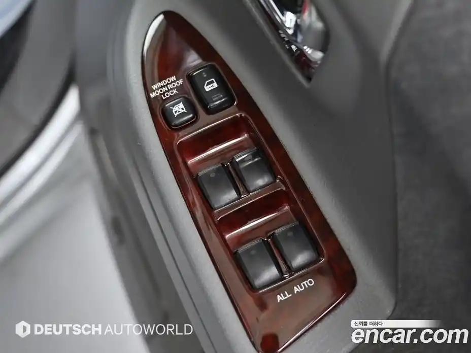 Toyota Noah 2005 2.0 вариатор в Москве № 170369, фото 18