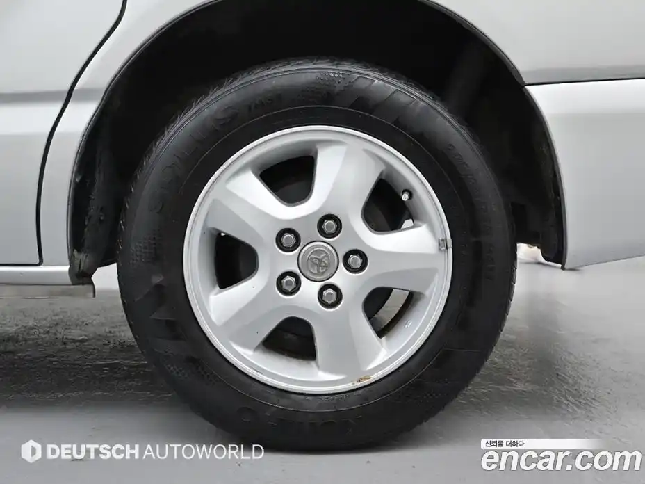 Toyota Noah 2005 2.0 вариатор в Москве № 170369, фото 5