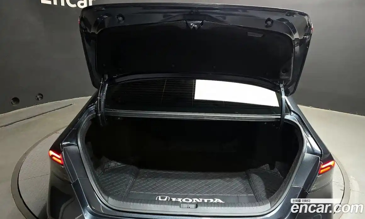 Honda Accord 2023 2.0 гидро в Москве № 170416, фото 20