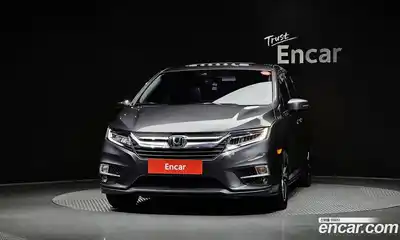 Honda Odyssey 2018 3.5 гидро в Москве № 170642, миниатюра 3