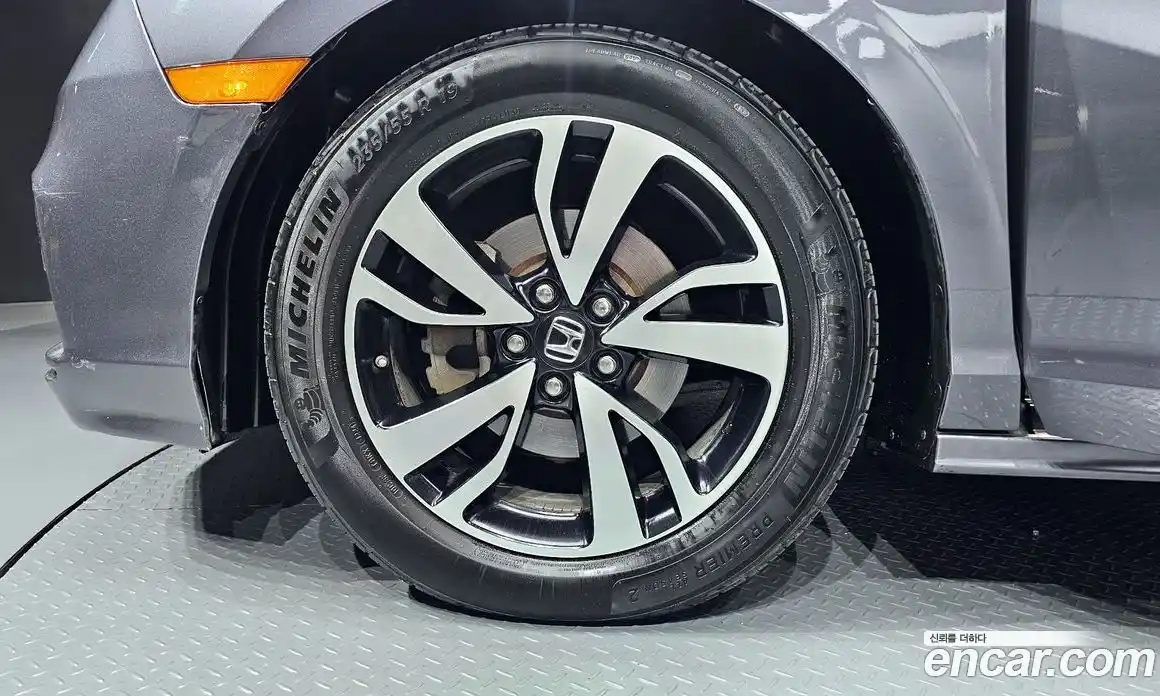 Honda Odyssey 2018 3.5 гидро в Москве № 170642, фото 5