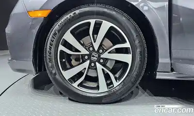 Honda Odyssey 2018 3.5 гидро в Москве № 170642, миниатюра 5