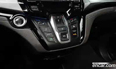 Honda Odyssey 2018 3.5 гидро в Москве № 170642, миниатюра 9
