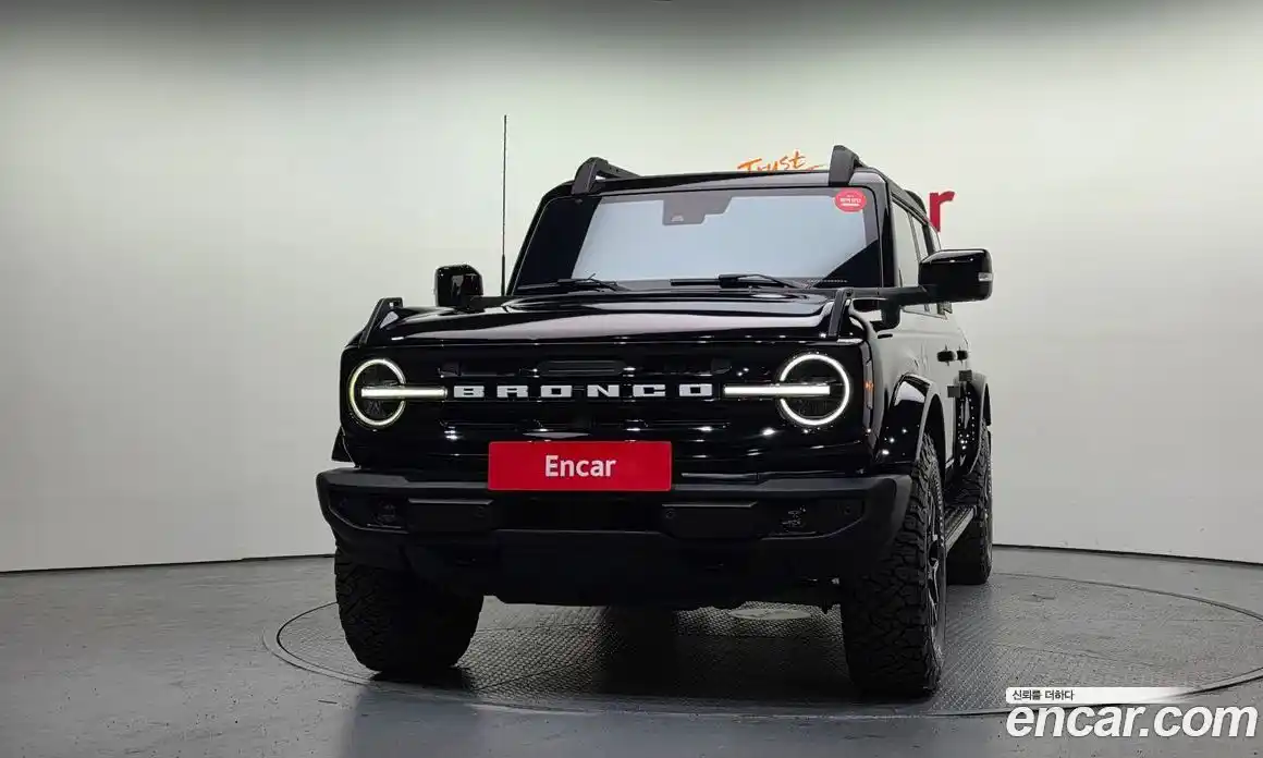 Ford Bronco 2022 2.7 гидро в Москве № 170932, фото 3