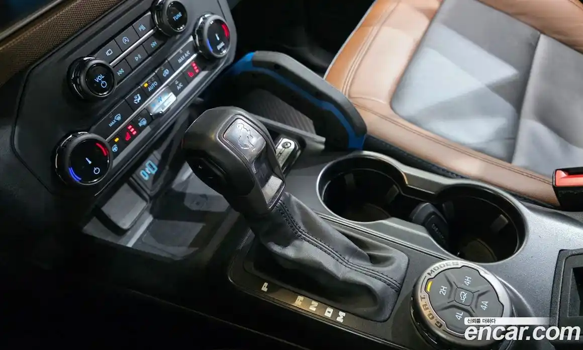 Ford Bronco 2022 2.7 гидро в Москве № 170932, фото 9