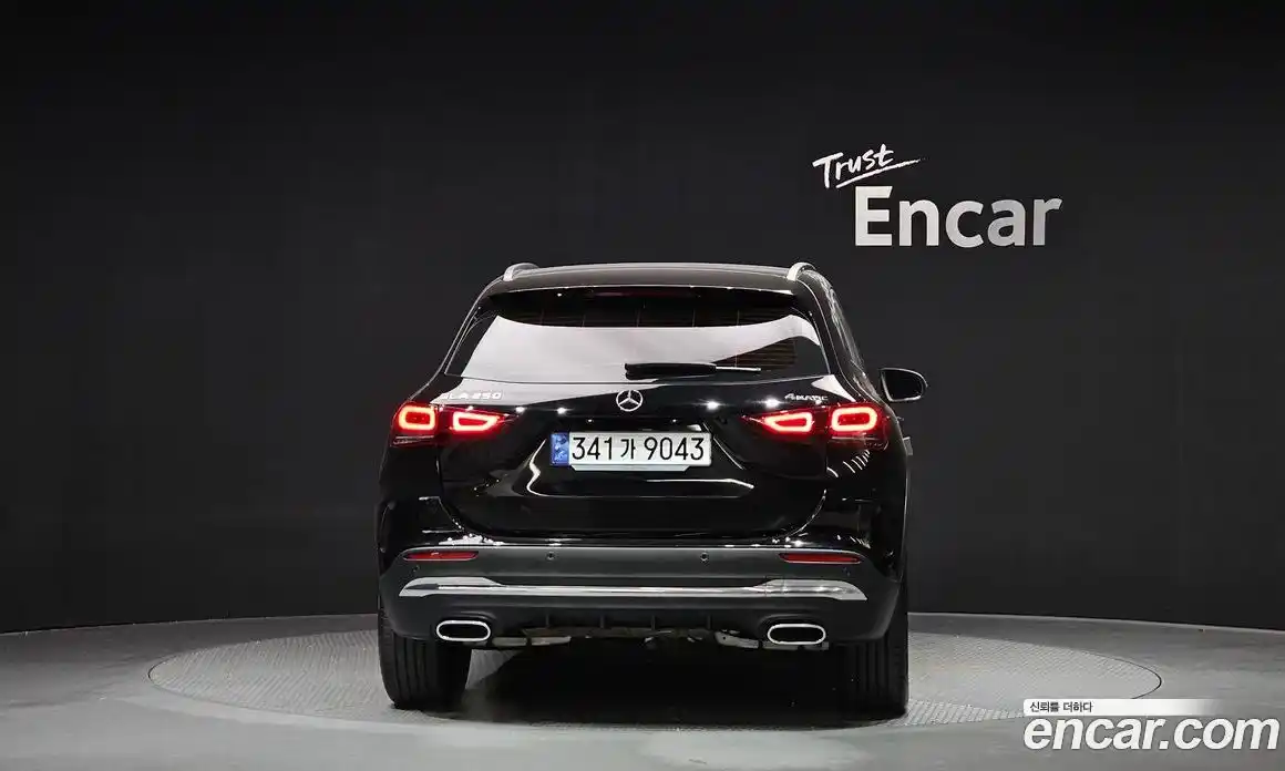Mercedes-Benz GLA-Class 2023 2.0 гидро в Москве № 176568, фото 4