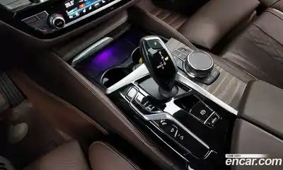 BMW 6-Series 2023 3.0 гидро в Москве № 188847, миниатюра 9