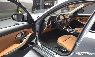 BMW 3-Series 2023 2.0 гидро в Москве № 189551, миниатюра 10
