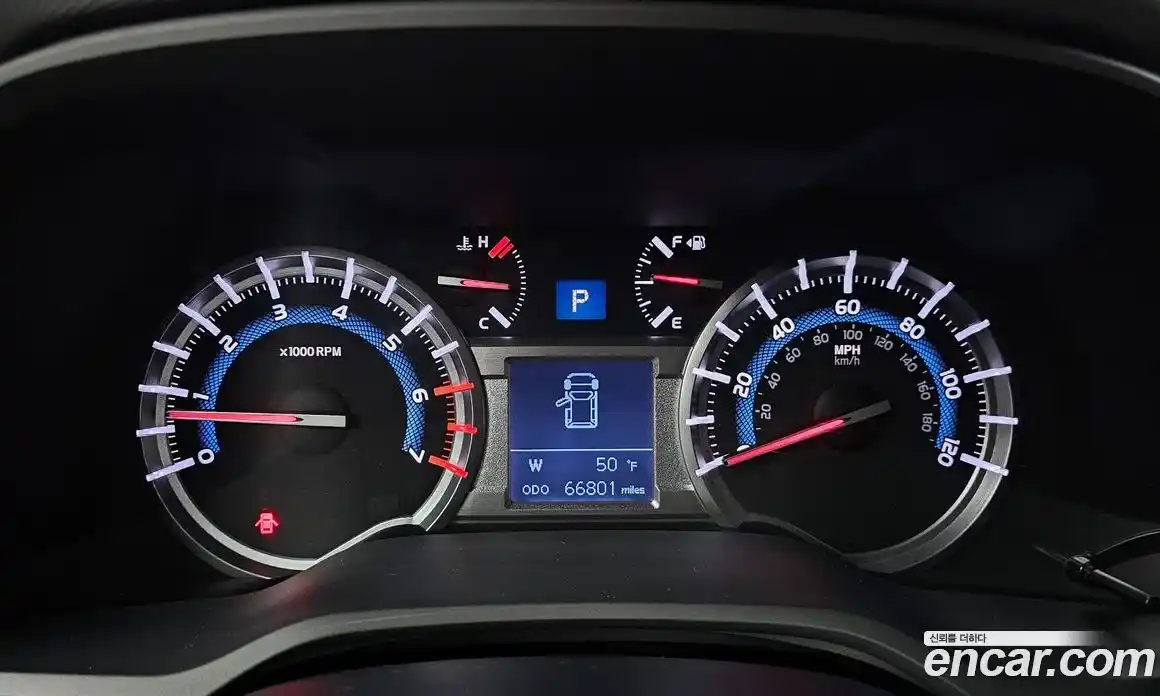 Toyota 4Runner 2015 4.0 гидро в Москве № 190826, фото 8