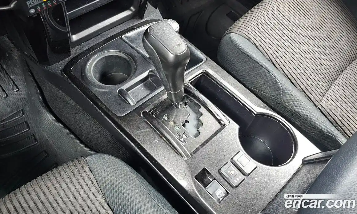 Toyota 4Runner 2015 4.0 гидро в Москве № 190826, фото 9