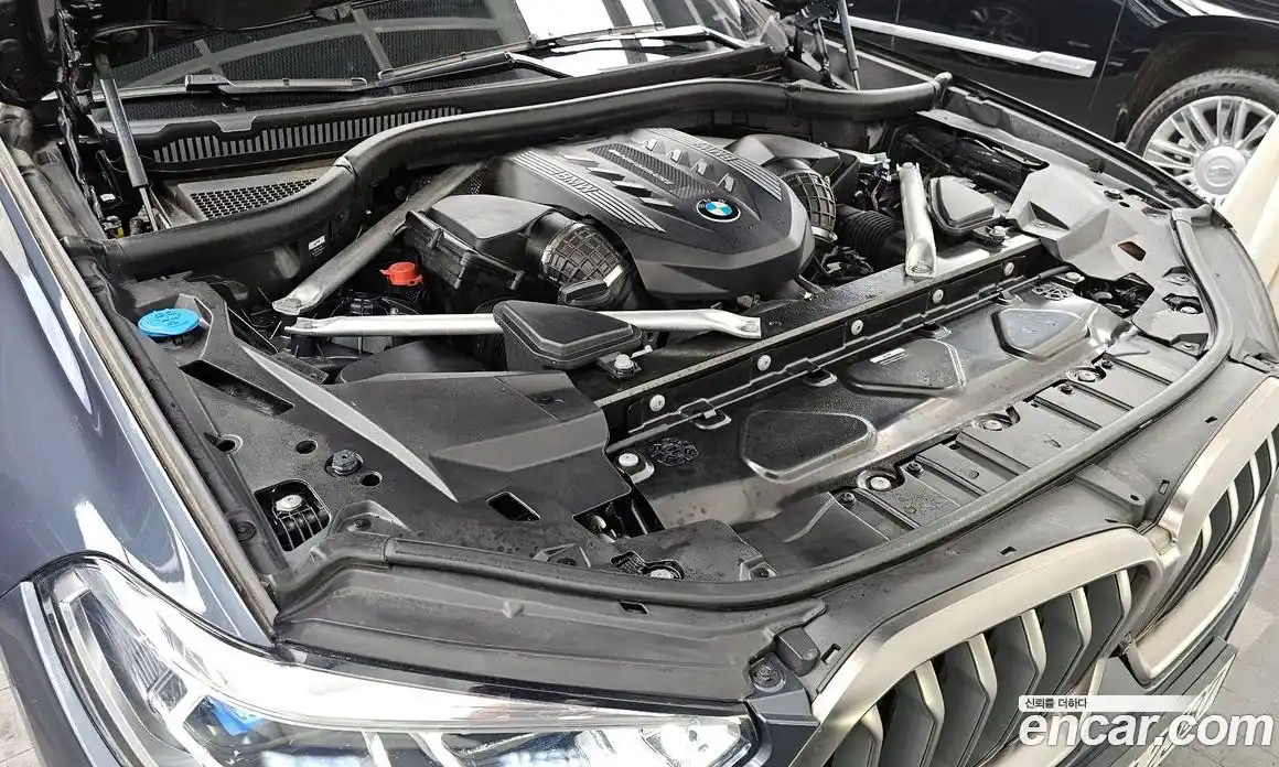 BMW X6 2022 4.4 гидро в Москве № 191814, фото 6