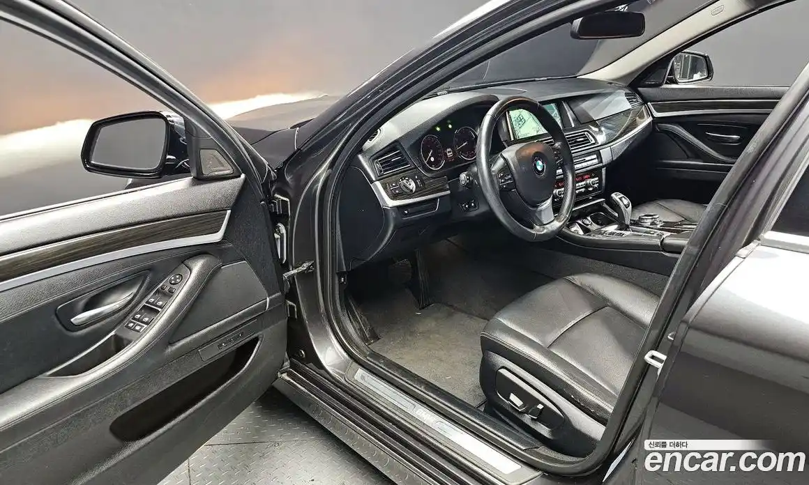 BMW 5-Series 2013 2.0 гидро в Москве № 192205, фото 11