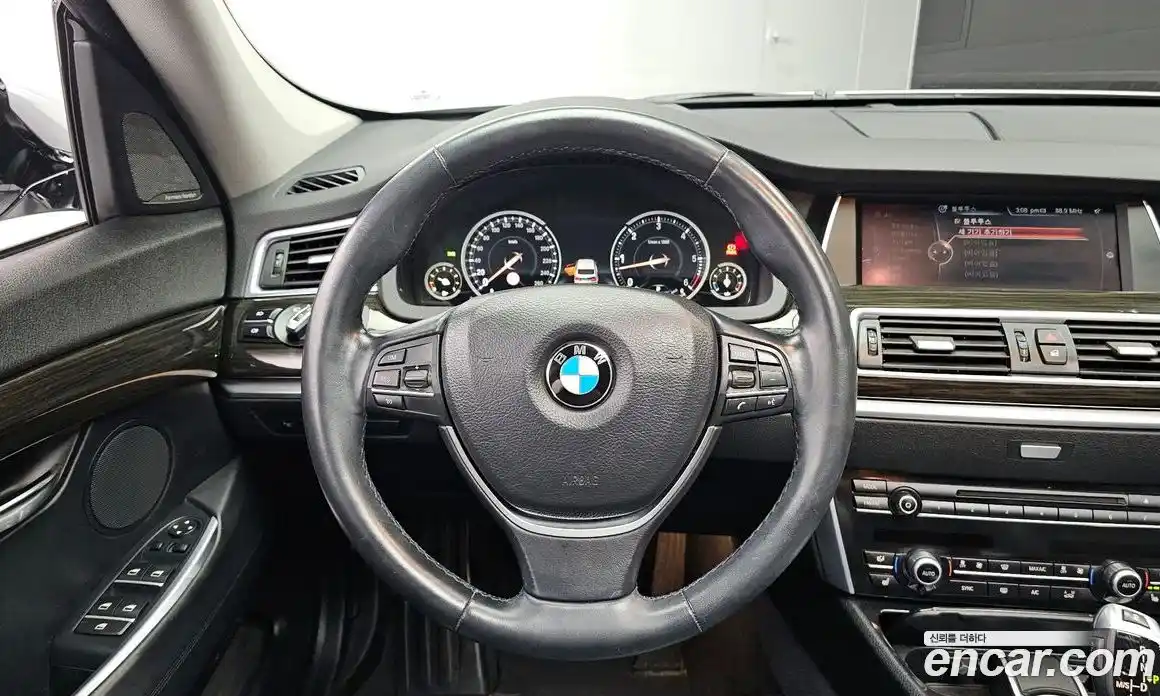 BMW 5-Series 2015 3.0 Автомат в Москве № 192265, фото 13