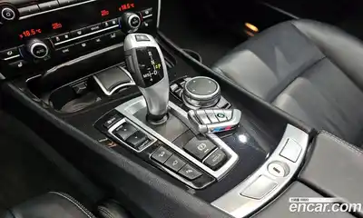 BMW 5-Series 2015 3.0 Автомат в Москве № 192265, миниатюра 9