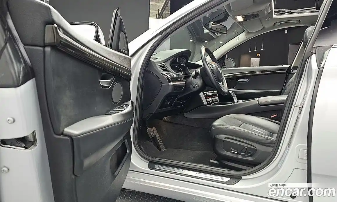 BMW 5-Series 2015 3.0 Автомат в Москве № 192265, фото 10