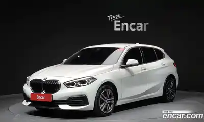 BMW 1-Series, 2021