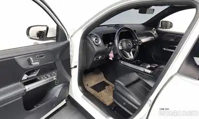 Mercedes-Benz GLB-Class 2021 2.0 гидро в Москве № 194251, миниатюра 10