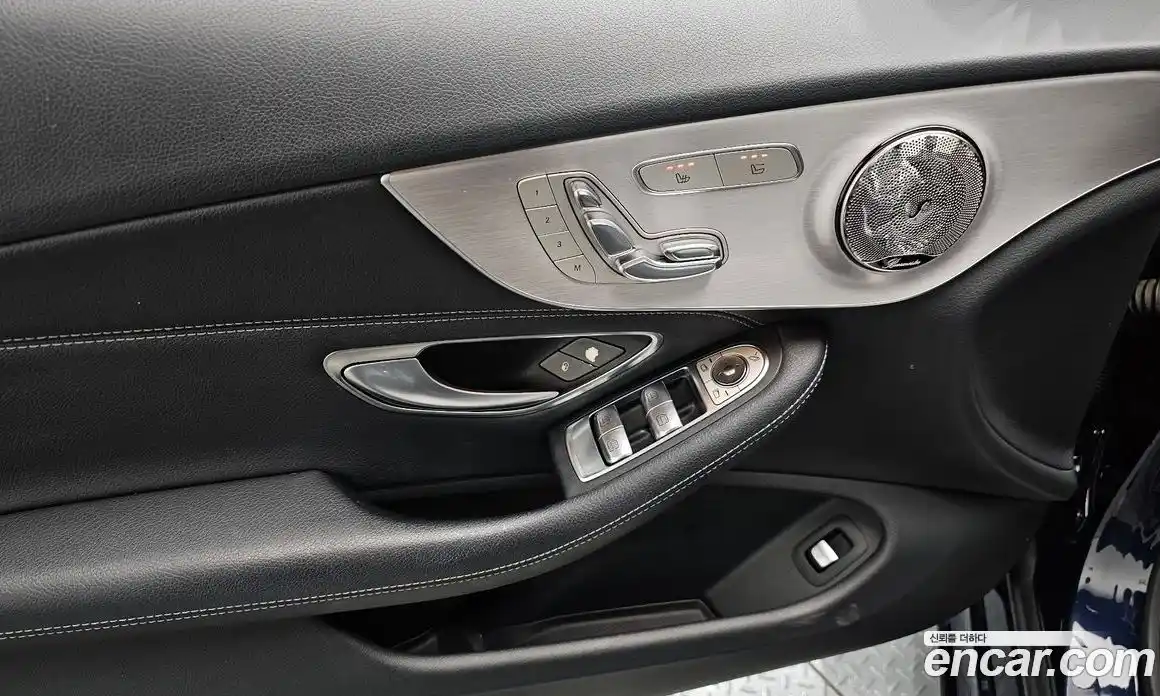 Mercedes-Benz C-Class 2017 2.0 гидро в Москве № 194886, фото 14
