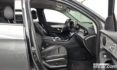 Mercedes-Benz GLC-Class 2018 2.0 гидро в Москве № 195246, миниатюра 11
