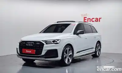 Audi Q7, 2022