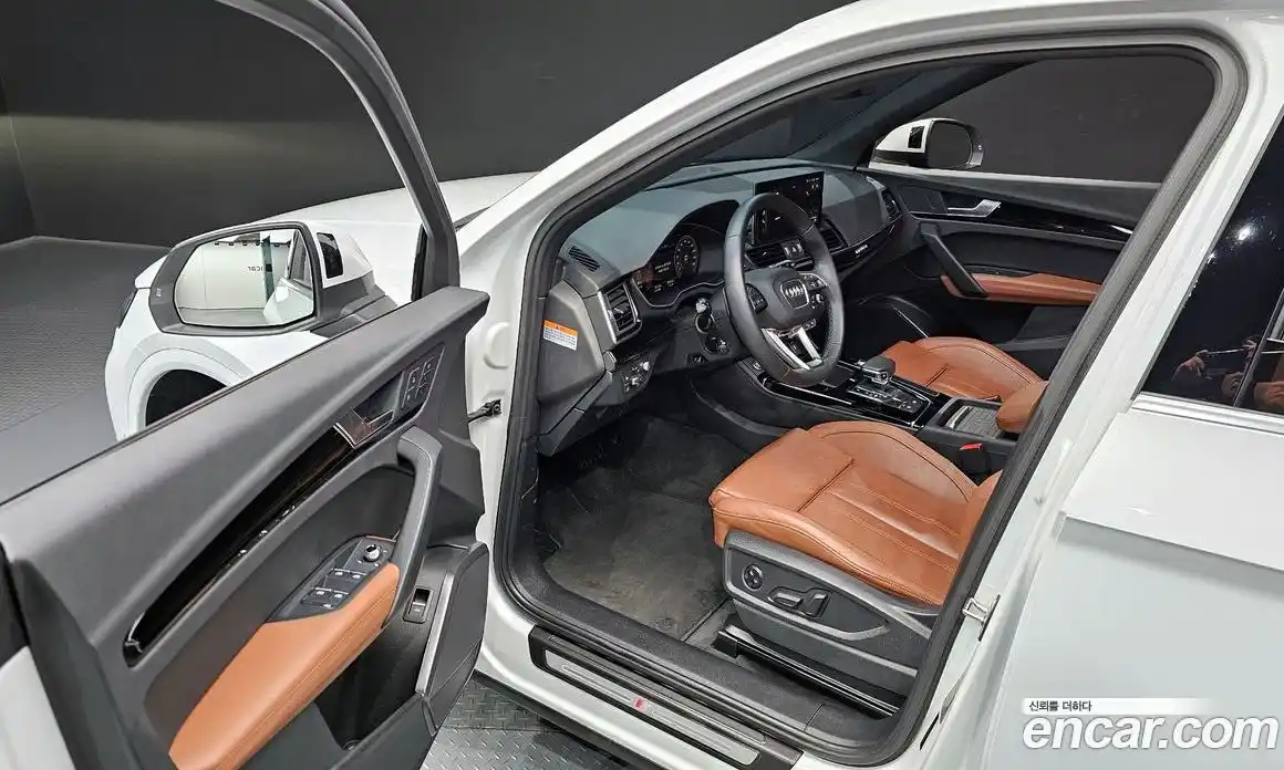 Audi Q5 2021 2.0 гидро в Москве № 196302, фото 11