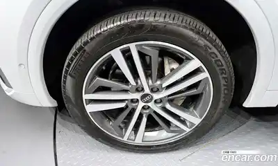 Audi Q5 2021 2.0 гидро в Москве № 196302, миниатюра 5