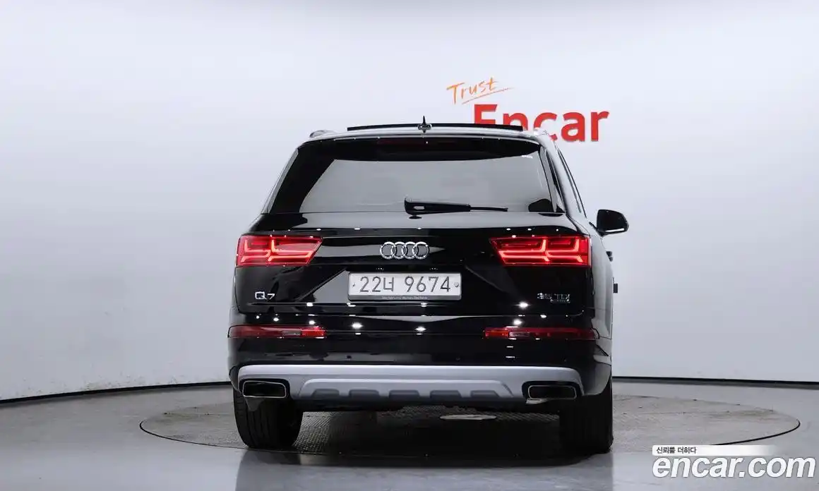Audi Q7 2016 3.0 гидро в Москве № 196563, фото 4